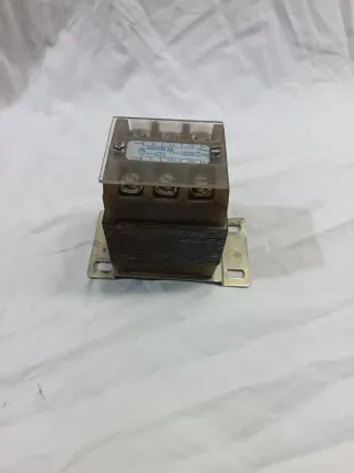 Transformador Eléctrico 220/380 a 24/48V.