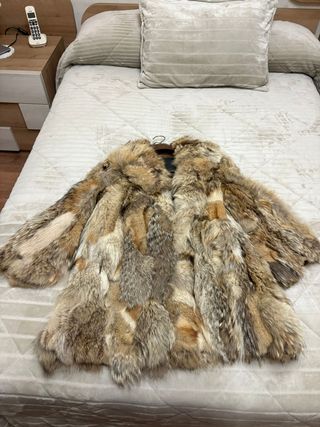 Abrigo Piel Sintética Beige/Marrón Talla Única