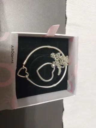Conjunto Pandora: Pulsera y Colgante Corazón