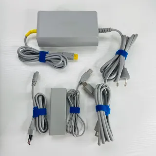 Nintendo Wii U Console + Gamepad + Gioco