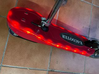 Patinete Eléctrico E-Scooter Rojo con luces