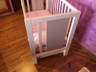 Cuna MICUNA blanca con detalles infantiles