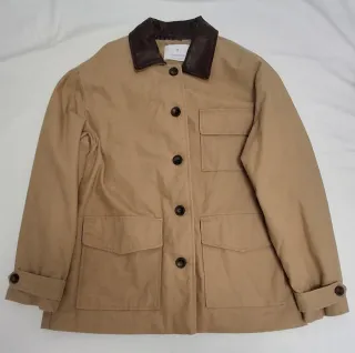 Chaqueta Stradivarius Beige Cuello Marrón