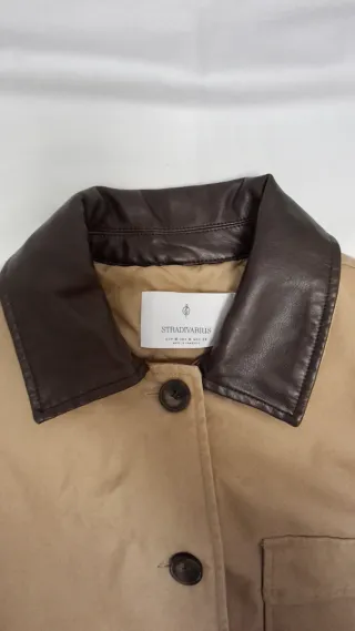 Chaqueta Stradivarius Beige Cuello Marrón