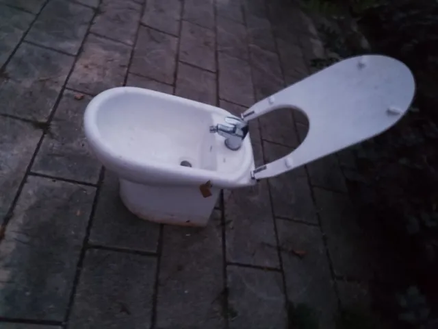 Bidé Roca Blanco Porcelana con tapa