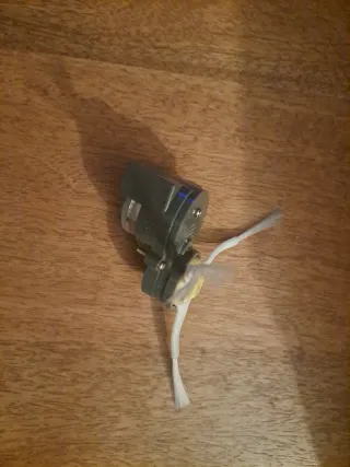 Motor escobilla iRobot Roomba 692