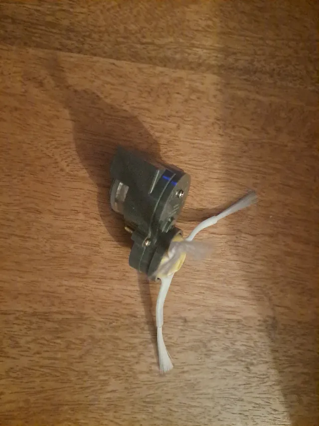 Motor escobilla iRobot Roomba 692
