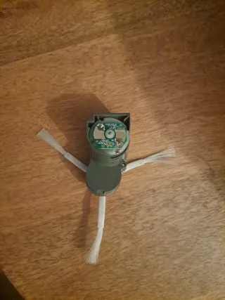 Motor escobilla iRobot Roomba 692