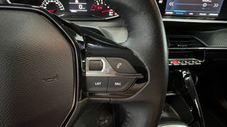 Peugeot 2008 Bluehdi 100Cv