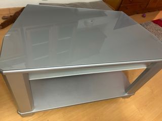 Mesa auxiliar metal y cristal