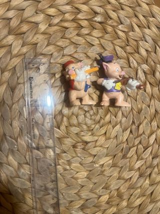 Figuras Los Tres Cerditos y Lobo