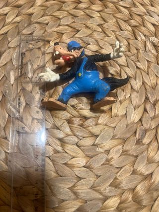 Figuras Los Tres Cerditos y Lobo