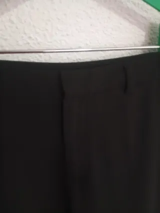 Pantalón de vestir Stradivarius negro