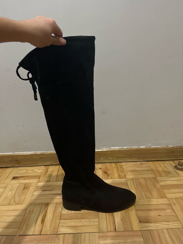 Botas altas negras talla 38