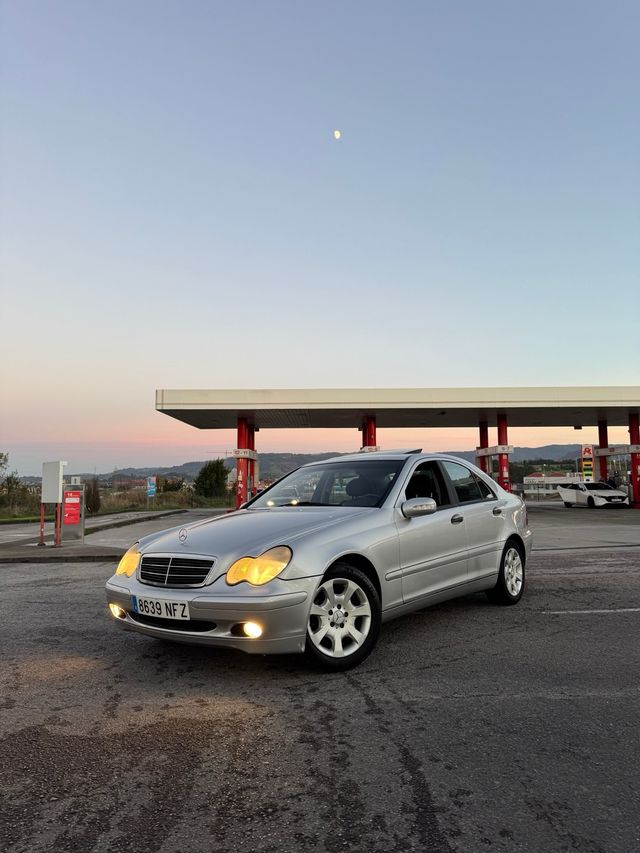 Mercedes-Benz C220cdi w203