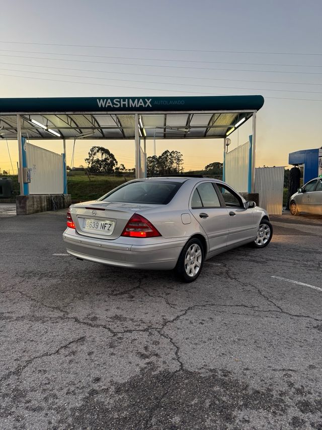 Mercedes-Benz C220cdi w203