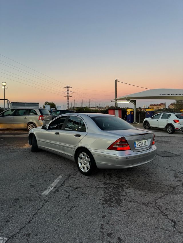 Mercedes-Benz C220cdi w203