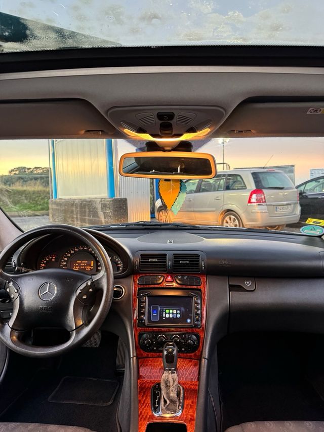 Mercedes-Benz C220cdi w203