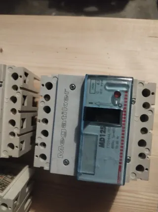 STOCK MEGATIKER BTICINO