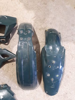 Depósito y plásticos Suzuki DRZ verdes