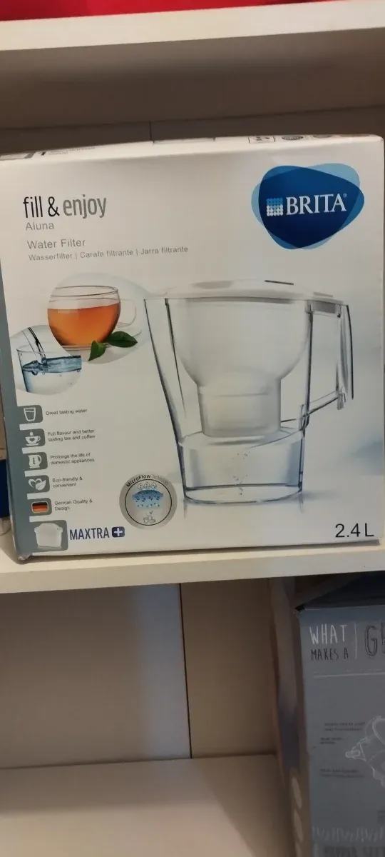 Jarra de agua Brita Aluna 2.4L