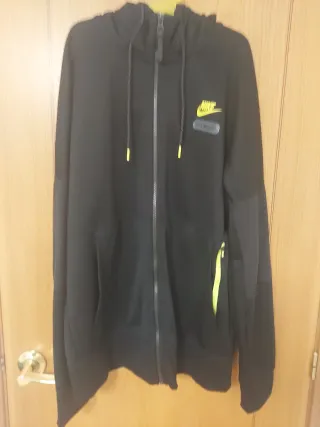 Chándal Nike Tech Fleece Negro Amarillo