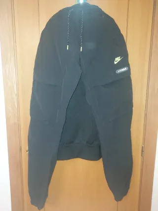 Chándal Nike Tech Fleece Negro Amarillo