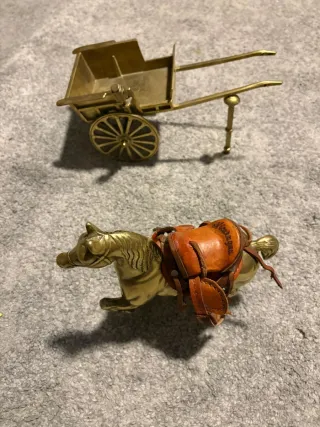 Caballo con Carro y Montura