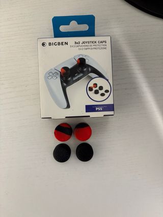 PS4 (PlayStation 4) Negra + 3 Juegos