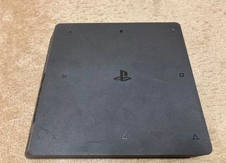 PS4 1TB con GARANTÍA CORTE INGLÉS 11/2027