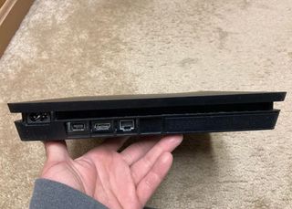 PS4 1TB con GARANTÍA CORTE INGLÉS 11/2027