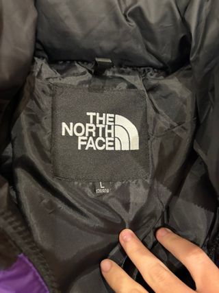 Cazadora The North Face Morada y Negra