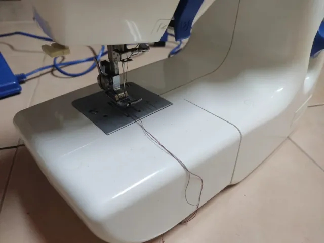 Máquina de coser IKEA