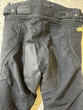 Pantalones para moto