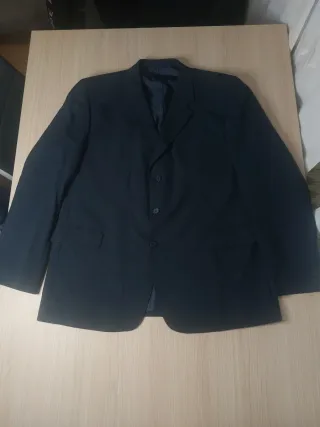 Traje para boda de invierno con chaleco