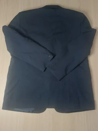 Traje para boda de invierno con chaleco