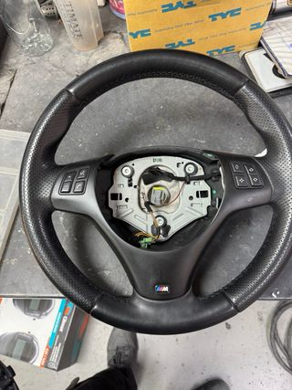 Volante BMW M E90 E91 E92 E93
