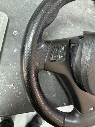 Volante BMW M E90 E91 E92 E93