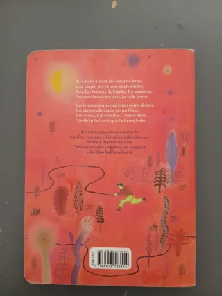 Un hilo me liga a vos: Mitos y poemas