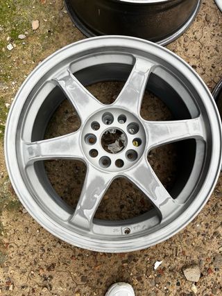 Llantas Japan Racing JR3 18