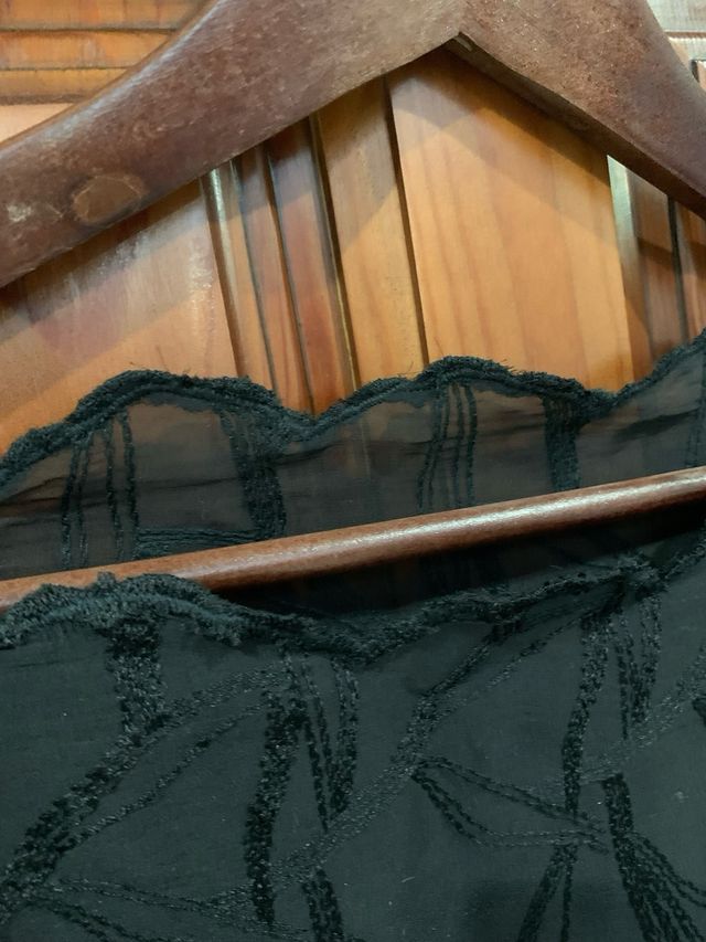 Blusa de transparencias negra