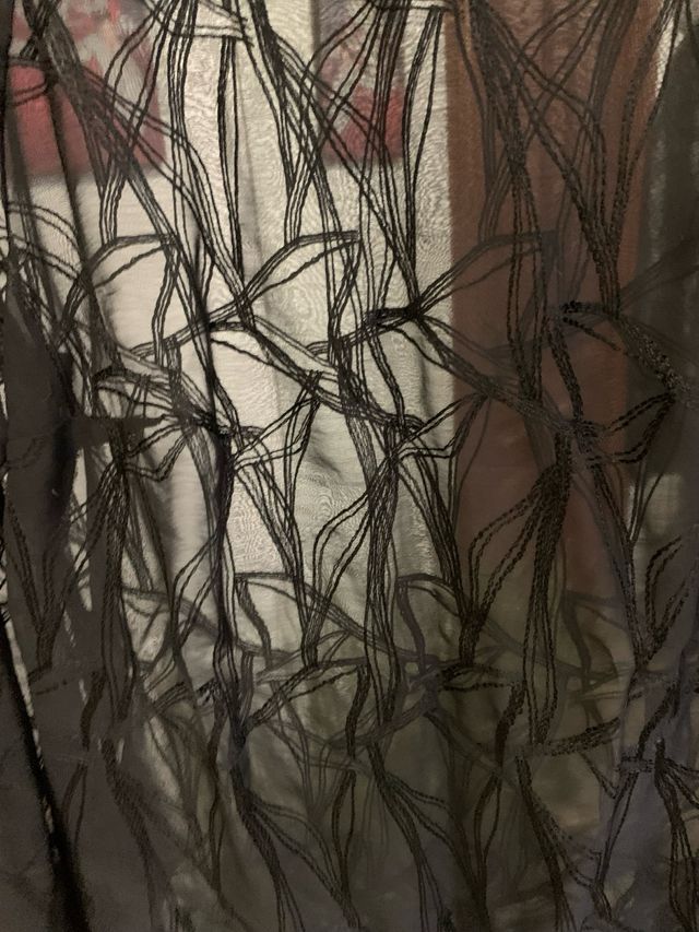 Blusa de transparencias negra