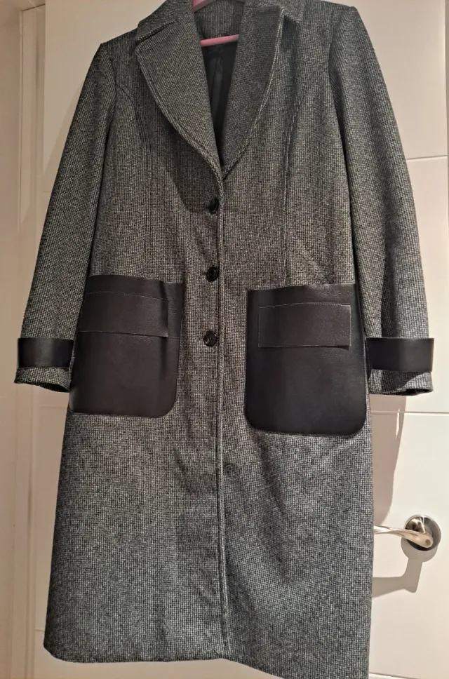 Abrigo  largo talle L