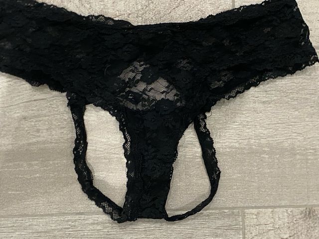 Conjunto de lingerie sexy em renda preta