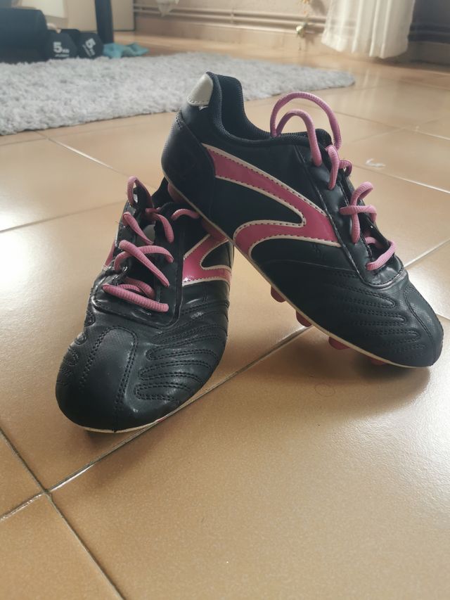 Zapatillas deportivas de fútbol para niñas