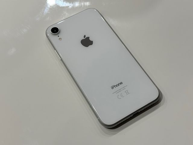 iPhone XR - Bianco | 128GB | 77% batteria