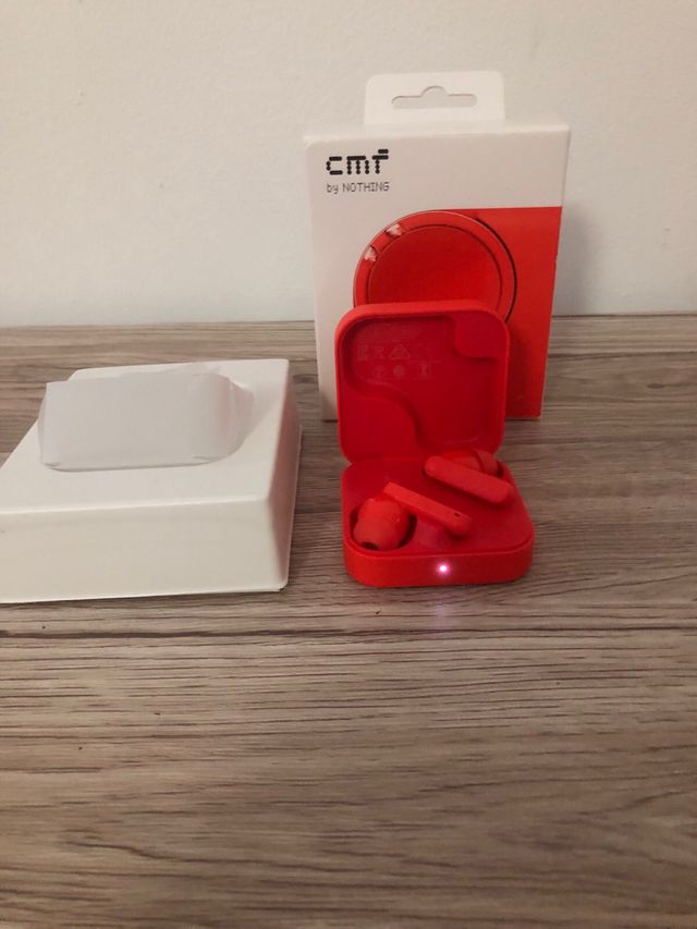 Fones de ouvido CMF Buds 2 laranja