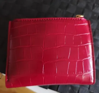 Cartera Roja Cocodrilo Piel Sintética