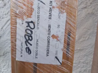 Jambas y tapetas para puertas correderas