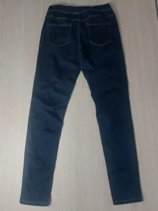 Pantalon vaquero pitillo elásticos